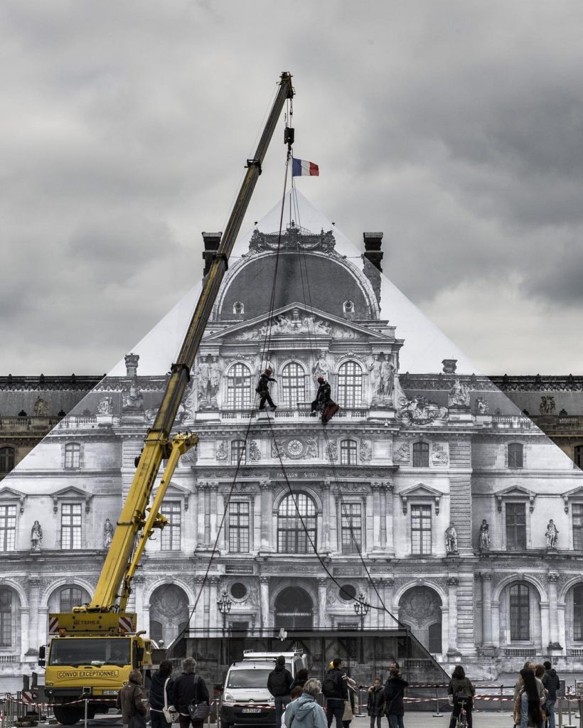 JR au Louvre - preparations