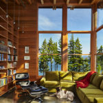 A lake cabin in Washington