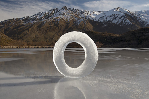 Martin Hill sculptures Diamond Lake Ice Circle