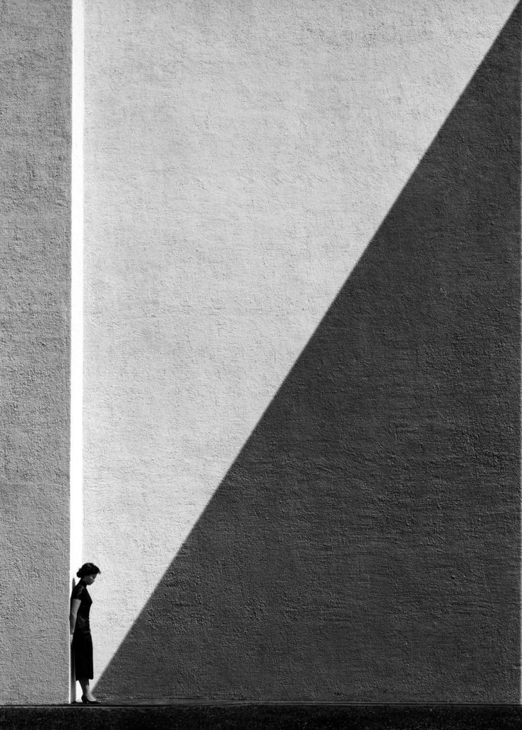 fan_ho_approaching_shadow